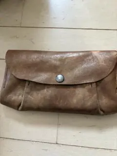 ブラウンレザー フラップ式長財布