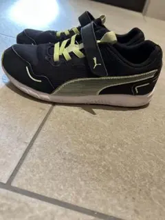 Puma イエロー スニーカー20cm