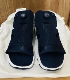 Reebok インスタポンプフューリー ネイビー 表記25cm サンダル 24