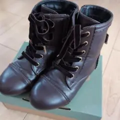 Item thumbnail for item 55a47482-0960-43aa-a0d5-53f63f077ba4