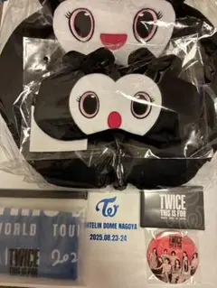 TWICE WORLD TOUR THIS IS FOR アプグレ特典