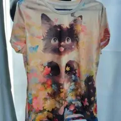 カラフルな猫のイラスト Tシャツ
