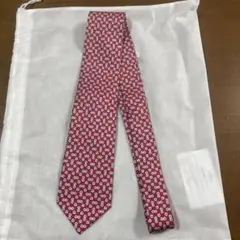 フェラガモ　ネクタイ