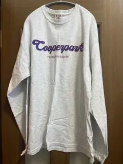 フーズフーギャラリー　ロングTシャツ