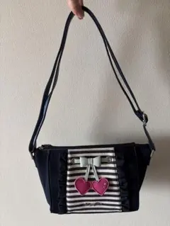 Item thumbnail for item 48e93390-e494-4c49-8997-630d364cb3ce