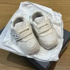 Item thumbnail for item 650e5080-da9f-45b6-b9a8-04a38351ca65