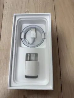 【新品未使用】Lightningケーブルと充電器セット