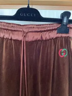 GUCCI ベロアパンツ
