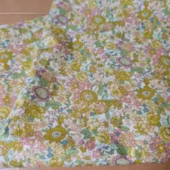 コットンこばやし　花柄　綿プリント 巾56cm×長さ71cm