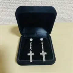 Capana ロザリオピアス