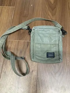 Item thumbnail for item c544804e-cbfa-4969-af3d-1809fca70891