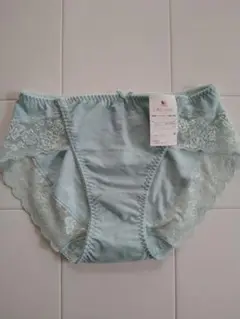 Item thumbnail for item 500c83e7-7f04-4e41-ae33-29a309783b5d