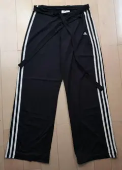 adidas　アディダス　トレーニングパンツ　ブラック　３本ライン　Mサイズ