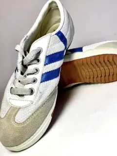 ラッキーベル ニューエース　体育館シューズ　女子用　23cm 中古