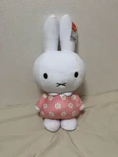ミッフィー　特大　ぬいぐるみ