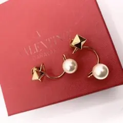 最終お値下げ中■VALENTINO ヴァレンティノ パール スタッズ ピアス