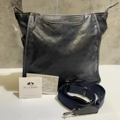 【未使用】PELLE BORSA　ミドルサイズショルダー　Alive　ネイビー