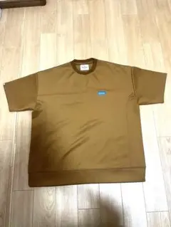 Montley モーレー ブラウン トレーナー　ストリート　秋服　半袖
