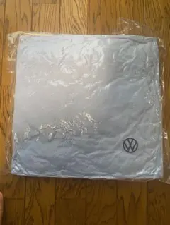 【新品未開封】VWクッション　約36×36cm