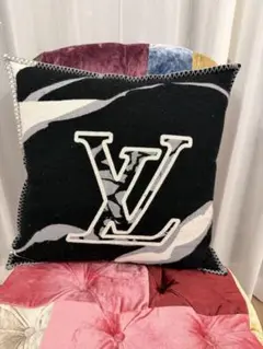 Item thumbnail for item 6a0310eb-f8a2-47eb-9d43-77f82ba89789