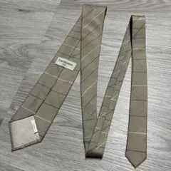 Yves Vacarisas ベージュ ストライプ ネクタイ