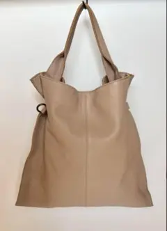【ビムーブ】Be moved レザー トートバッグ　ベージュ　手提げ　鞄