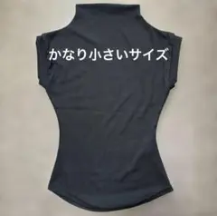 モックネックノースリーブ トップス スリムフィットプルオーバー　ブラック