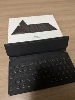 （美品）iPad Smart Keyboard 日本語配列 ブラック A1829