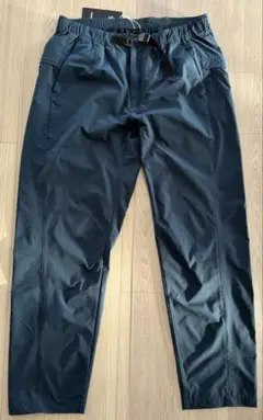 【良品】ゴールドウィン　⭐︎ オールダイレクションアクティブテーパードパンツ