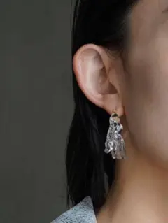mame kurogouchi マメ ガラスピアス Glass Swirl Earrings - clear - Mame Kurogouchi