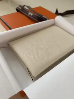エルメス カルヴィ