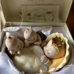 ロイヤルKewpie 陶器 母親と双子
