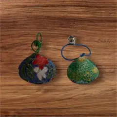 手作り貝殻ストラップ 鈴付き