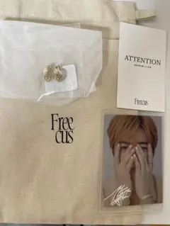 Freecus 超特急 タカシ Flower Earrings