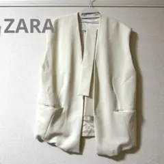 ZARA ホワイト ノーカラーベスト ジレ　XS〜Sサイズ　ベルト付き