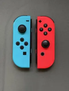 Nintendo Switch ジョイコン青と赤セット<No.670>