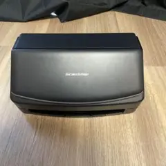 Item thumbnail for item b3154408-5d5e-4277-af40-63b89c836080