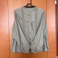 お値下げ　縦レース切り替えブラウス　USED
