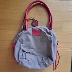 A.Y.A. チェック柄ショルダーバッグ
