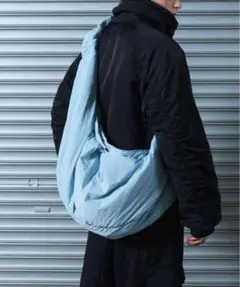 a2o 完売品　ワイドギャザーショルダーバッグ アイボリー　あおば a2o】ワイドギャザーショルダーバッグ - メルカリ