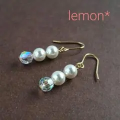 浴衣・水着に♪ スワロフスキー三粒ピアス (ホワイト パール×クリスタルAB