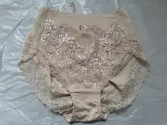 【新品】トリンプ★ショーツ★１枚★M★ベージュ系