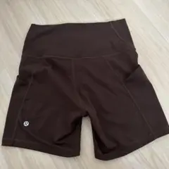 ルルレモン Alignハイライズショーツ ポケット付き 6インチ　茶色　サイズ8