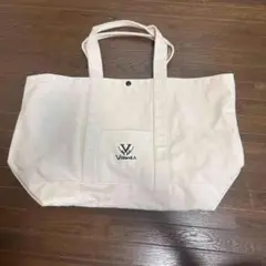 Item thumbnail for item c6ec7575-461c-4037-893e-bbe5215d599b