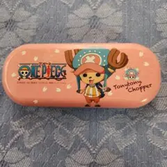 【新品】ONE PIECE チョッパー　缶ペンケース　小物入れ