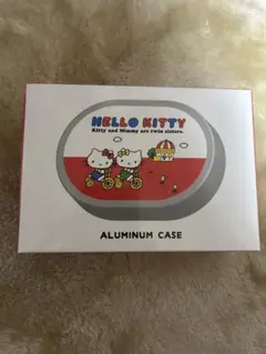 サンリオ スリーコインズ 3coins コラボ　アルミ小物入れ　アルミケース