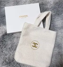 CHANEL シャネル ノベルティ クリスマス　ミニトートバッグ