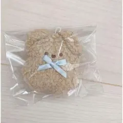 ベージュのぬいぐるみキーホルダー