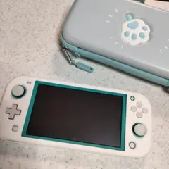 NINTENDO SWITCH LITE ターコイズ 猫肉球のケース付き