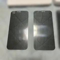 【値下げ】iPhone12保護フィルム 4枚セット 【ガラス9H】ケース付き
